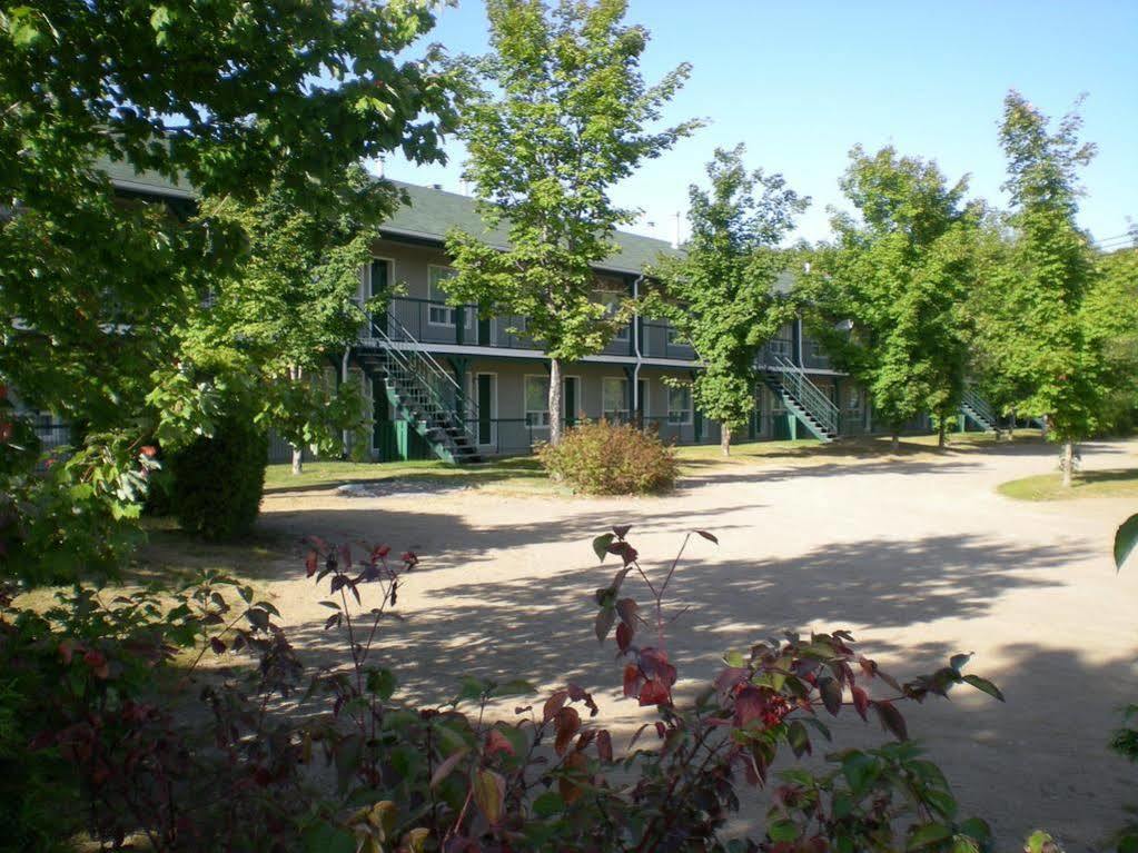 Floribell Station Touristique Hotel Trois-Rivières Exterior foto